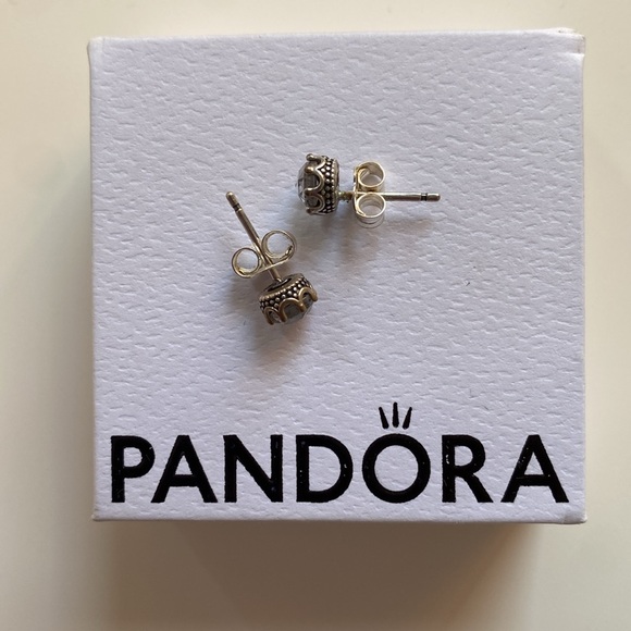 Pandora Clear Sparkling Crown Stud Earrings - Picture 8 of 8
